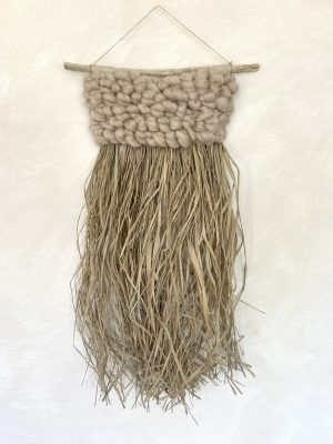 raffia bobble in beige